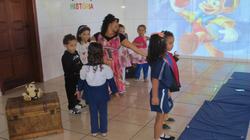 contacao-de-historia-na-escola-