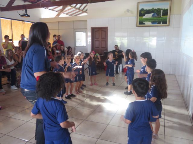 musica-na-escola-em-santa-luzia-