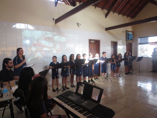 musica-na-escola-em-santa-luzia-