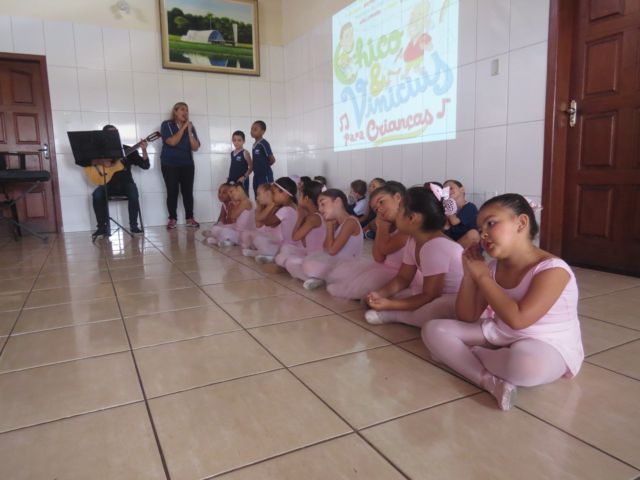 musica-na-escola-em-santa-luzia-