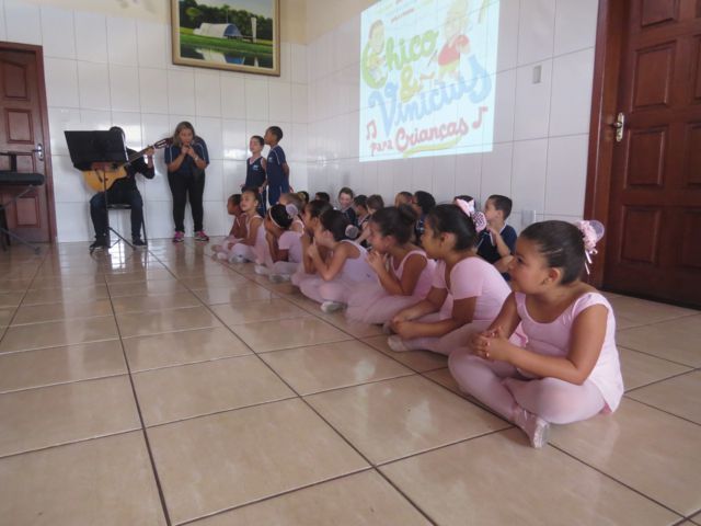 musica-na-escola-em-santa-luzia-