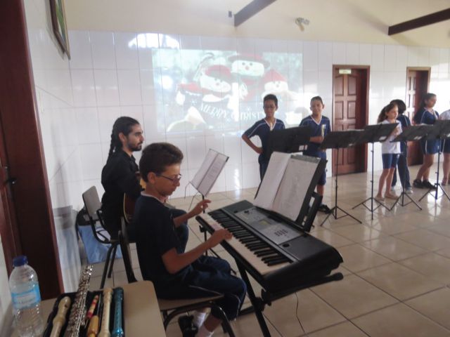 musica-na-escola-em-santa-luzia-