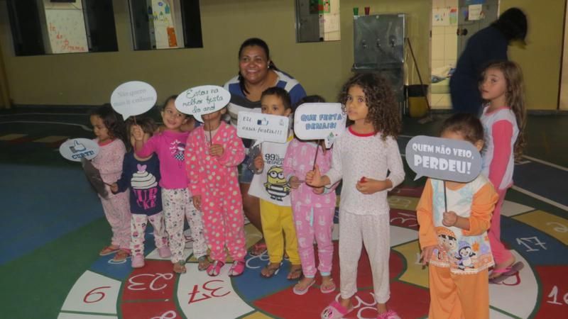 noite-do-pijama-na-escola-