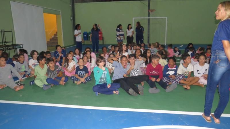 noite-do-pijama-na-escola-